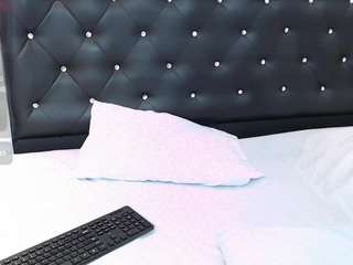 cherryysweet webcam camsoda model stream image