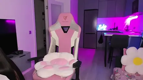 wow_lovie webcam model stream image