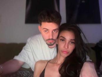 KevinAndMaria webcam model stream image