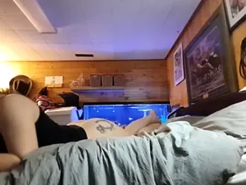 Ryan_and_Aurora webcam model stream image