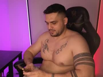 celylow webcam chaturbate model stream image