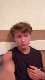Oliver_Enzo webcam model stream image