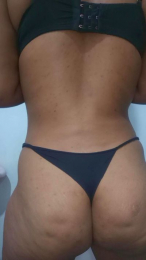 Monica2702 webcam model stream image
