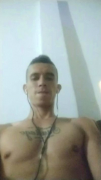 Cristoo27 webcam model stream image