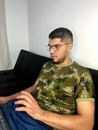 mirallesandbig webcam model stream image