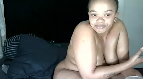 Naartjie22 webcam model stream image