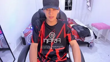 maxthomson_boy webcam model stream image