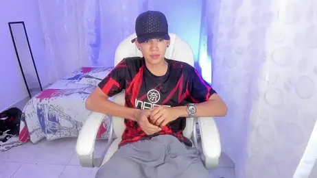 maxthomson_boy webcam model stream image