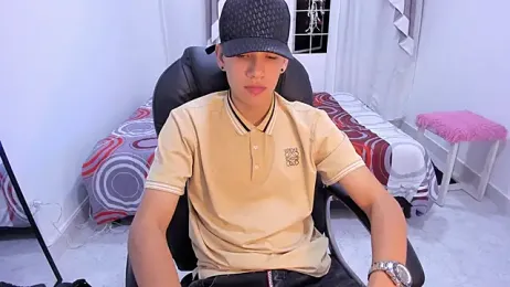 maxthomson_boy webcam model stream image