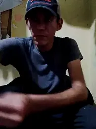 Cloud0nMycock webcam model stream image