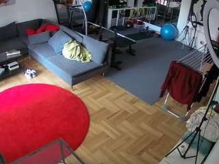 voyeurcam-julmodels-living-2 webcam model stream image