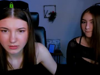 lissa_night webcam model stream image