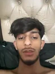 ronnnnn718 webcam stripchat model stream image