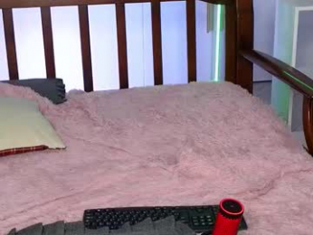 angel_whispers_x webcam model stream image