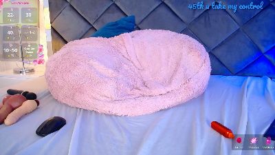 LuciaCollins webcam model stream image