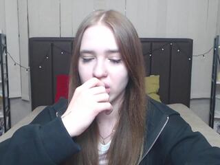 Lera Boston webcam model stream image