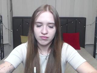 Lera Boston webcam model stream image
