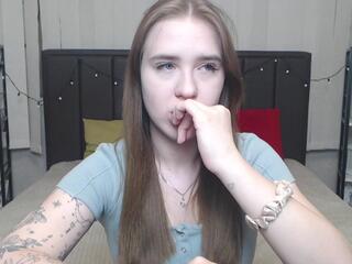 Lera Boston webcam flirt4free model stream image
