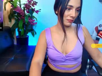 adri_miller webcam model stream image