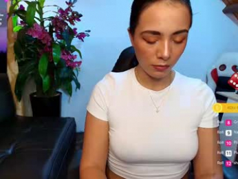 adri_miller webcam model stream image