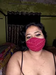 Smile-quien webcam model stream image