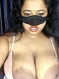 Smile-quien webcam model stream image