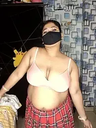 Smile-quien webcam model stream image