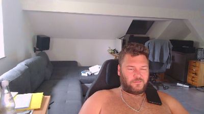 LuckyLuck93 webcam cam4 model stream image