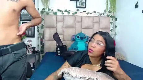 Mollyxdamiam webcam stripchat model stream image