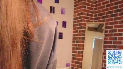 AlbertaHayley webcam model stream image