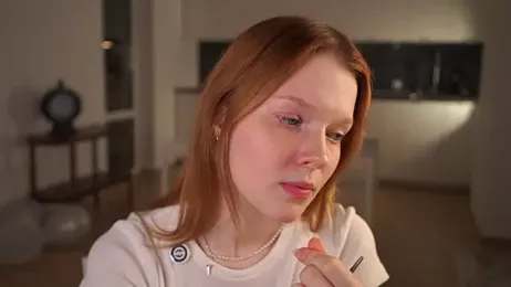 MollyBushh webcam model stream image