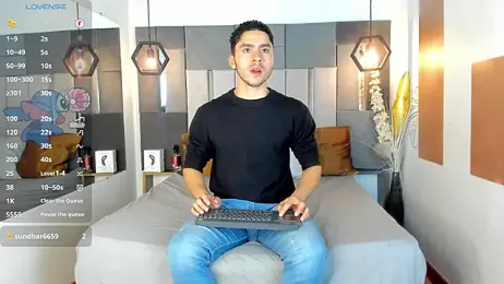 LiamNovak webcam model stream image