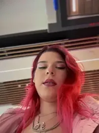 RiriRoseey webcam stripchat model stream image