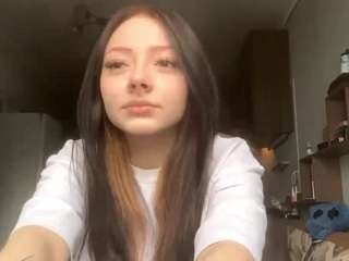 rowenamasias webcam model stream image
