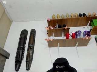 sashasweethotspecif96 webcam model stream image