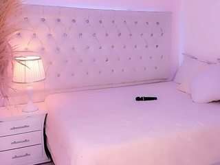 michellesimons webcam model stream image