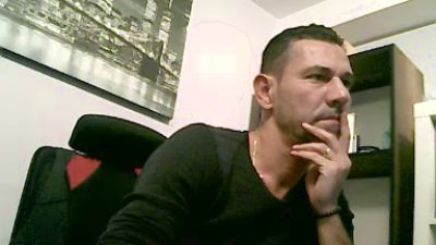 charisma_m35 webcam cam4 model stream image