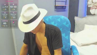 SantiagoJohnson webcam model stream image