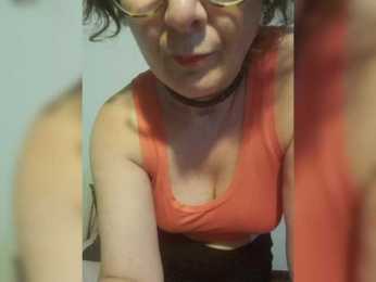 ElitalianMilf webcam model stream image