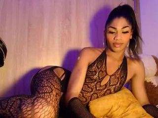 sasha-hiilss webcam model stream image