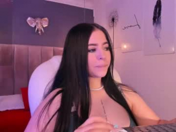 maiiitee_ webcam model stream image