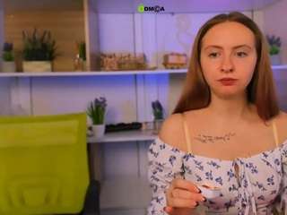 karoline-bell webcam camsoda model stream image