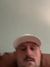 DaddyDilf95 webcam model stream image