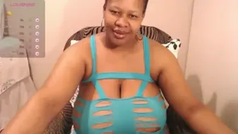 bustylisa1983 webcam model stream image