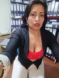 ZOE-WILDER_ webcam model stream image