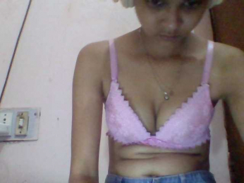 cute_Pihu webcam bongacams model stream image