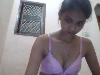 cute_Pihu webcam model stream image