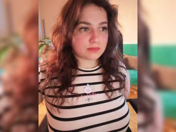 YulkaShpulka webcam model stream image
