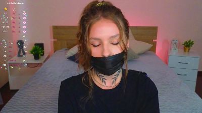 MiaChase webcam model stream image