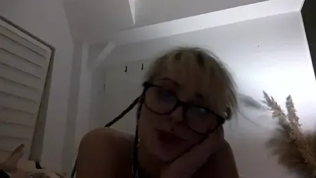 RealB25 webcam model stream image